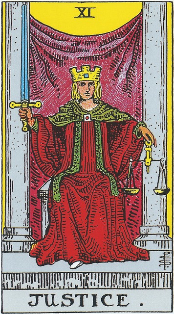 tarot Cards - Justice 
